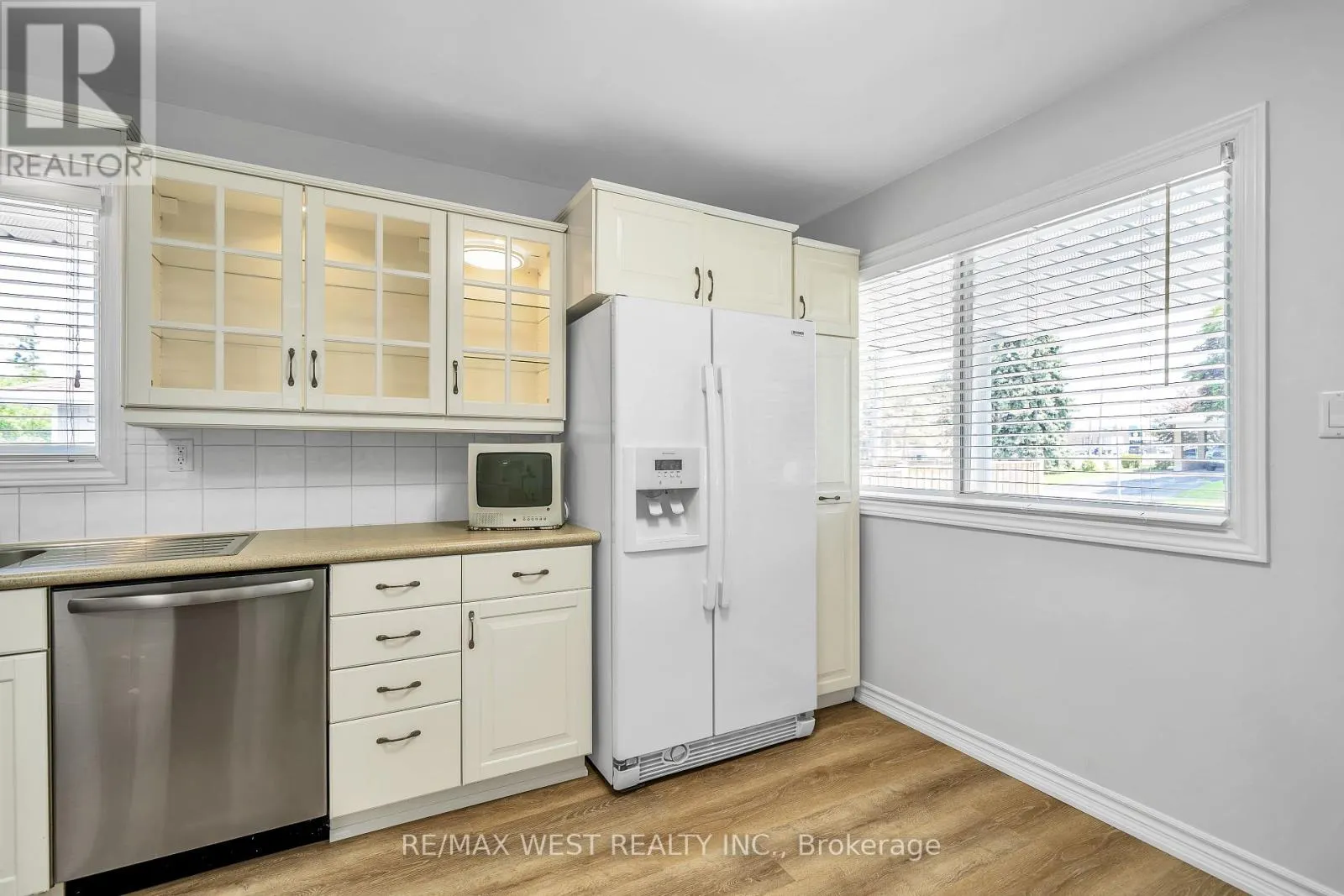 12 ATHABASCA STREET