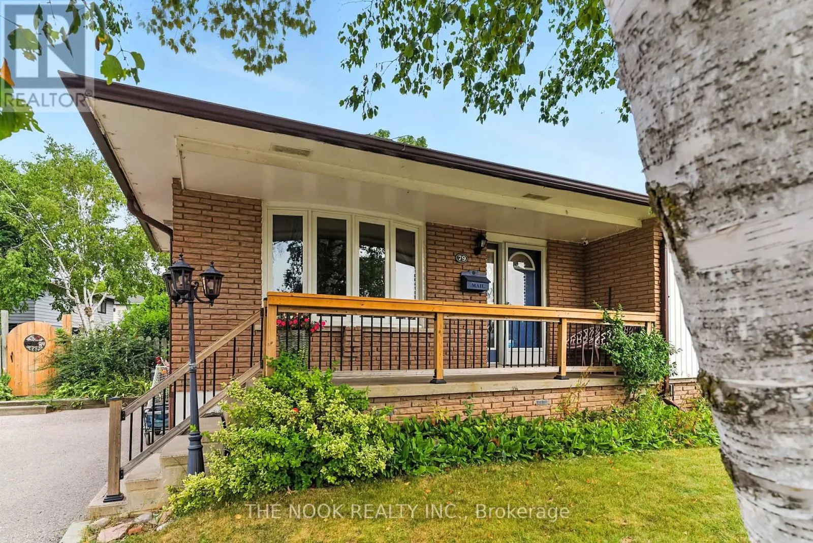 79 LAWRENCE CRESCENT