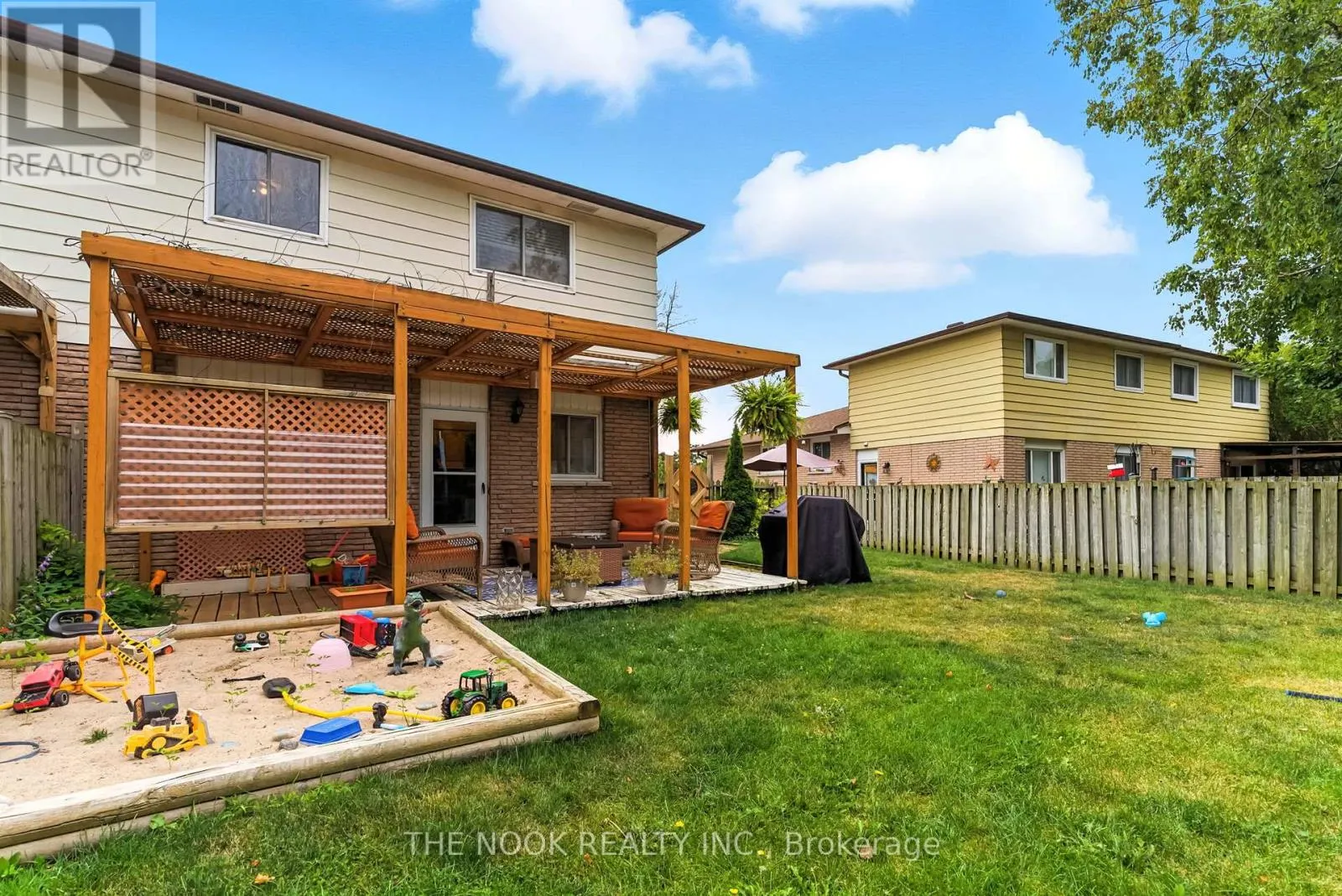 79 LAWRENCE CRESCENT
