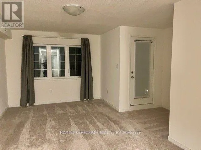 2653 EAGLESHAM PATH