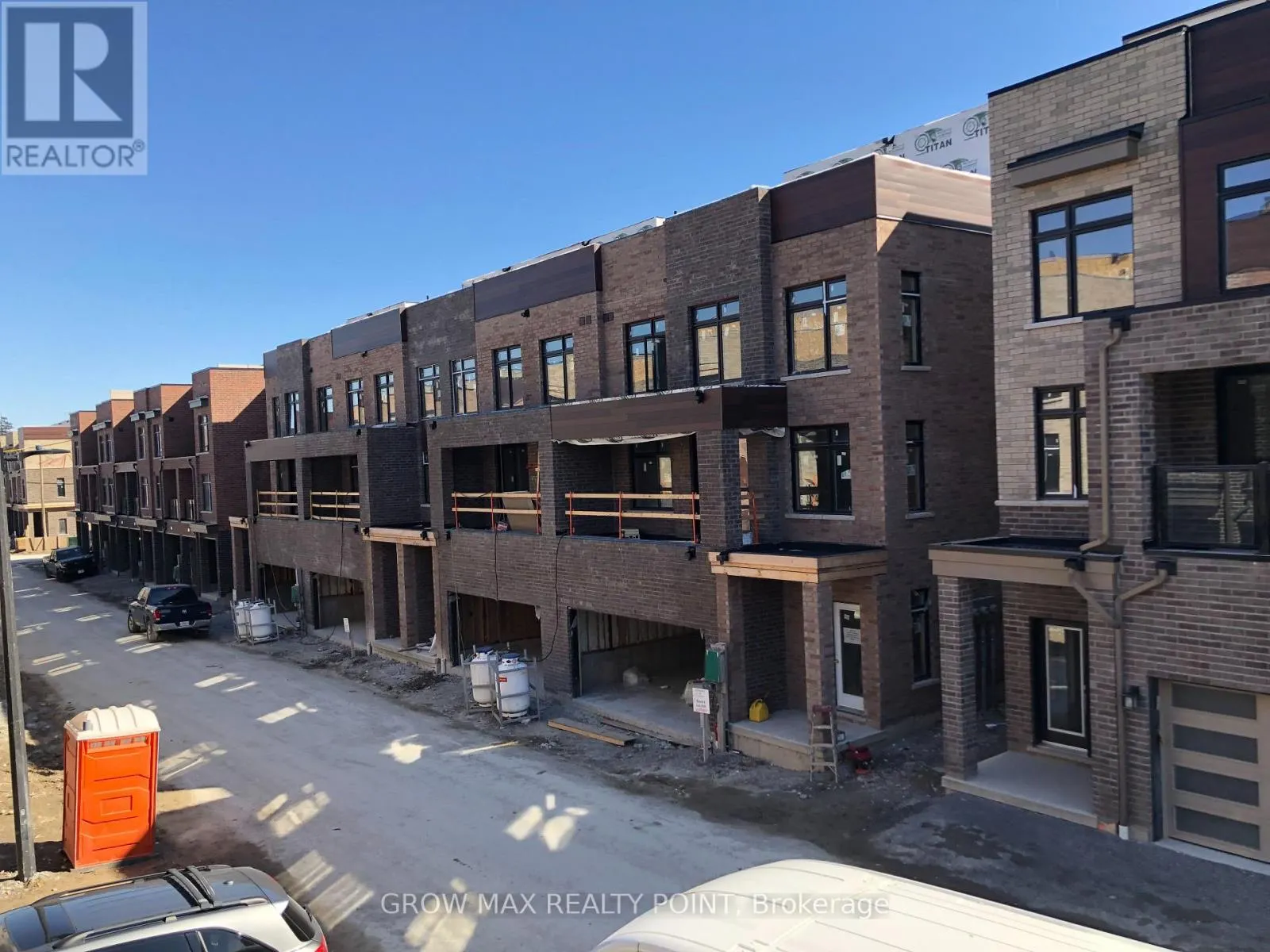 1506 - 1865 PICKERING PARKWAY