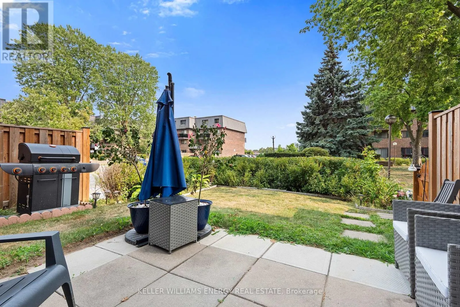1 - 43 TAUNTON ROAD E, #1