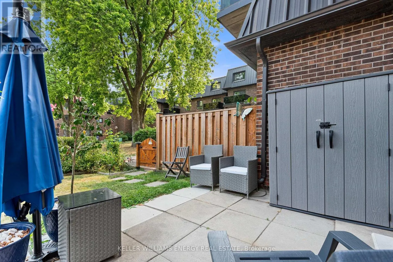 1 - 43 TAUNTON ROAD E, #1