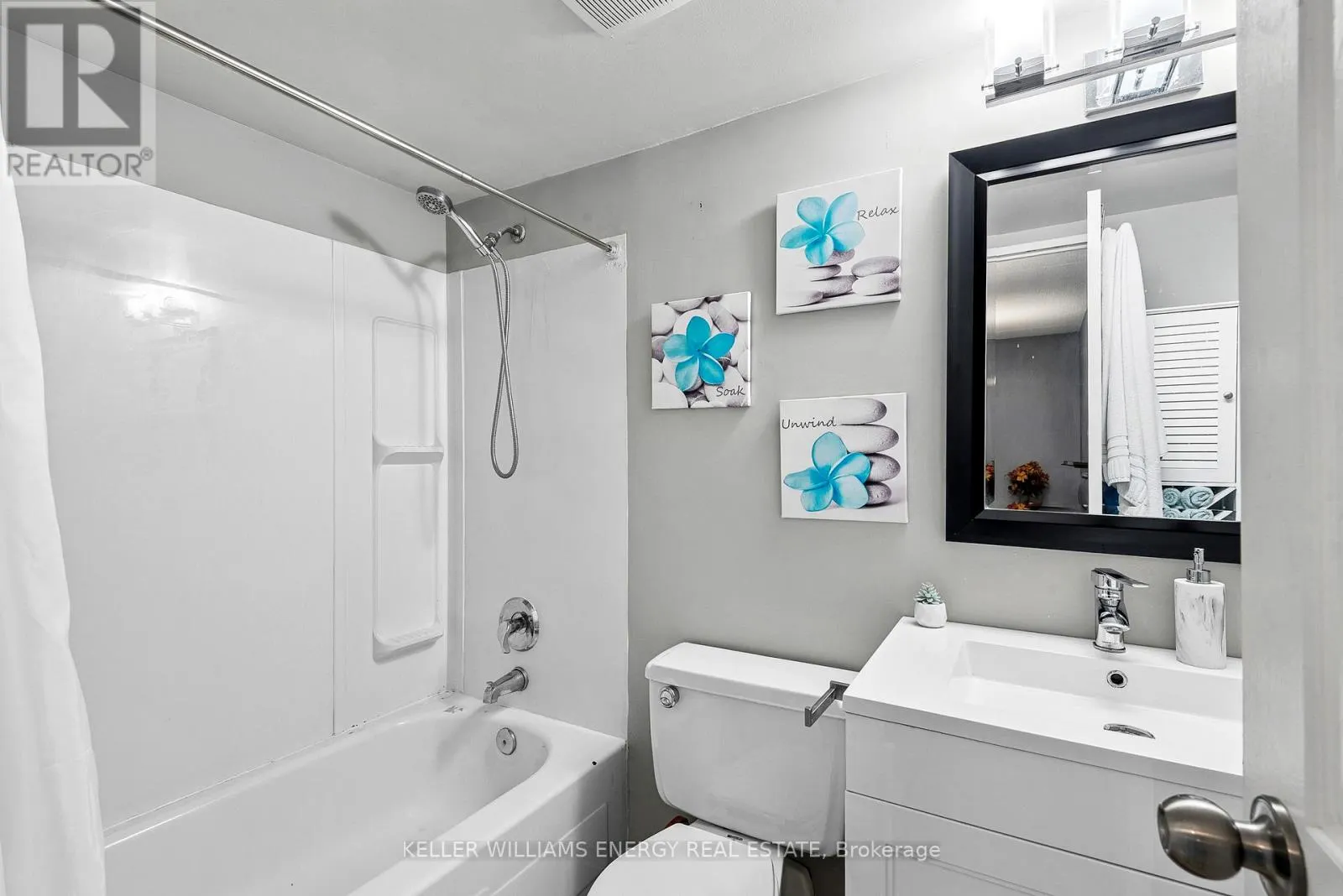 1 - 43 TAUNTON ROAD E, #1