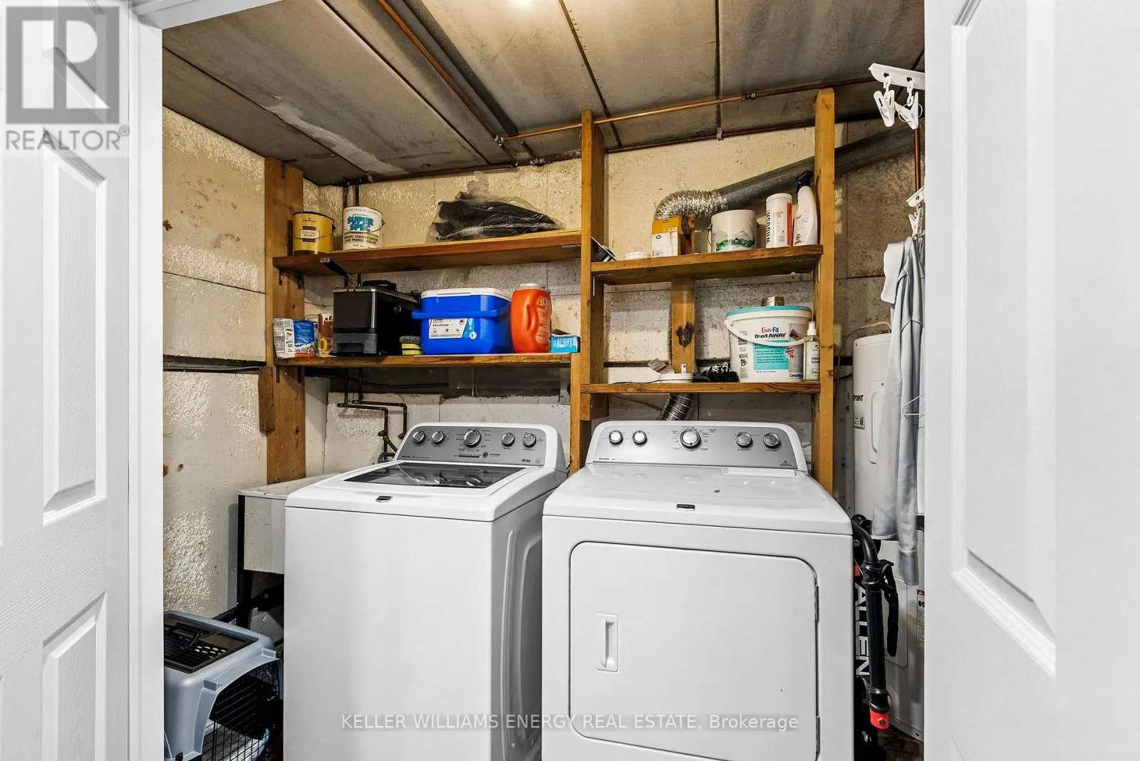 1 - 43 TAUNTON ROAD E, #1
