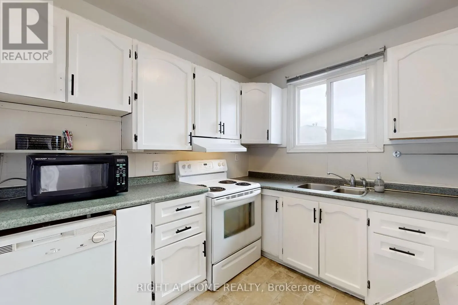 406 DOVEDALE DRIVE
