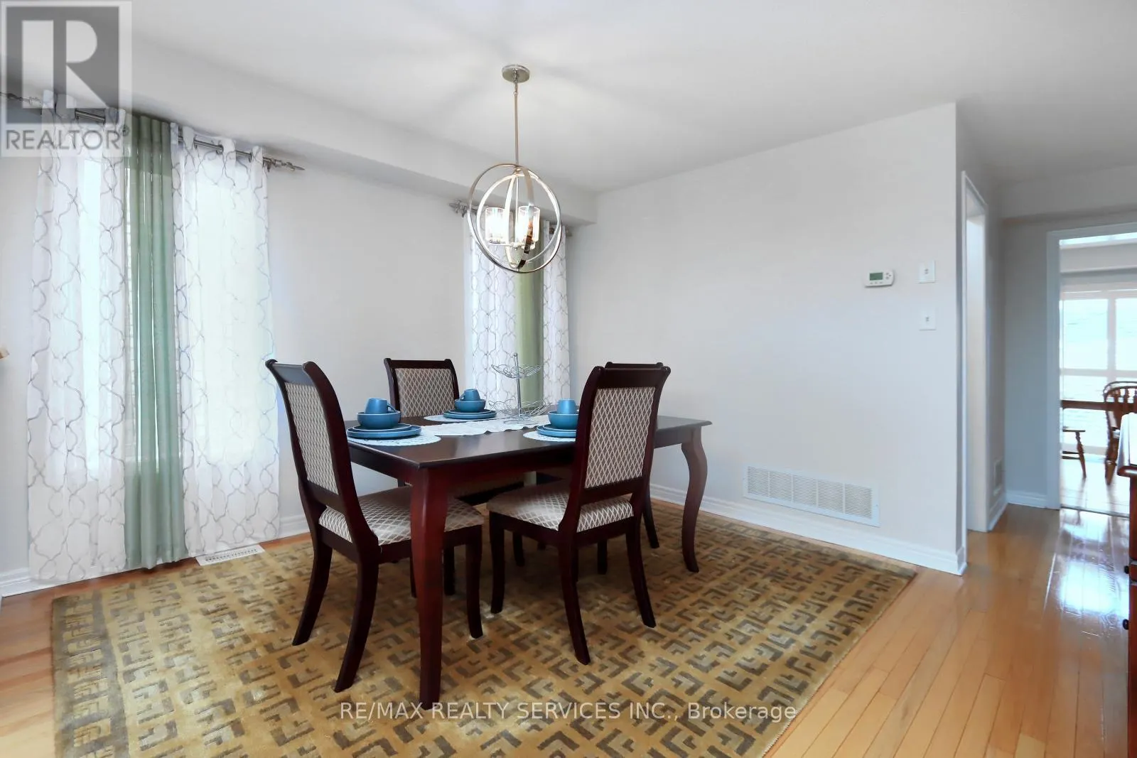 28 HOILE DRIVE