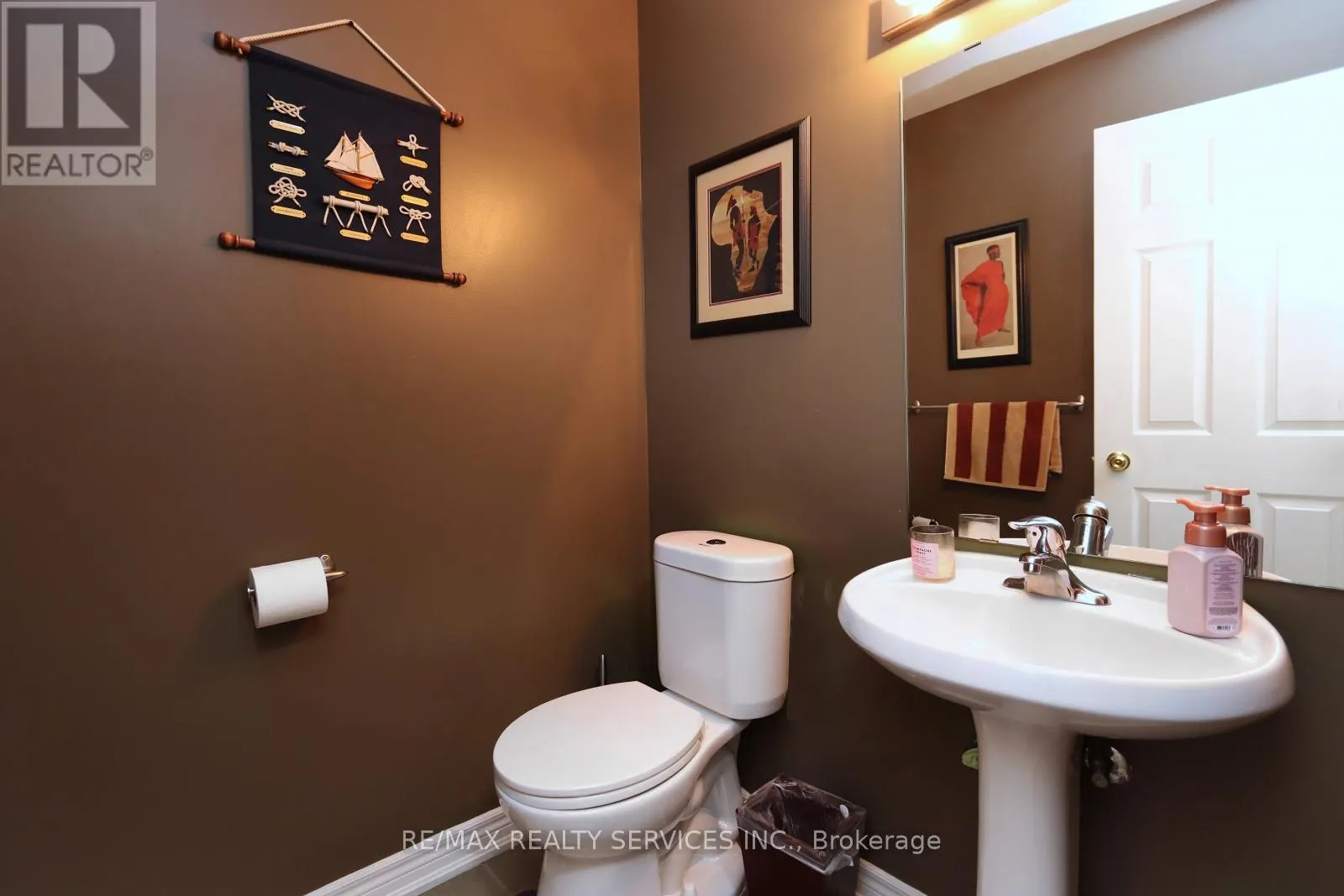 28 HOILE DRIVE