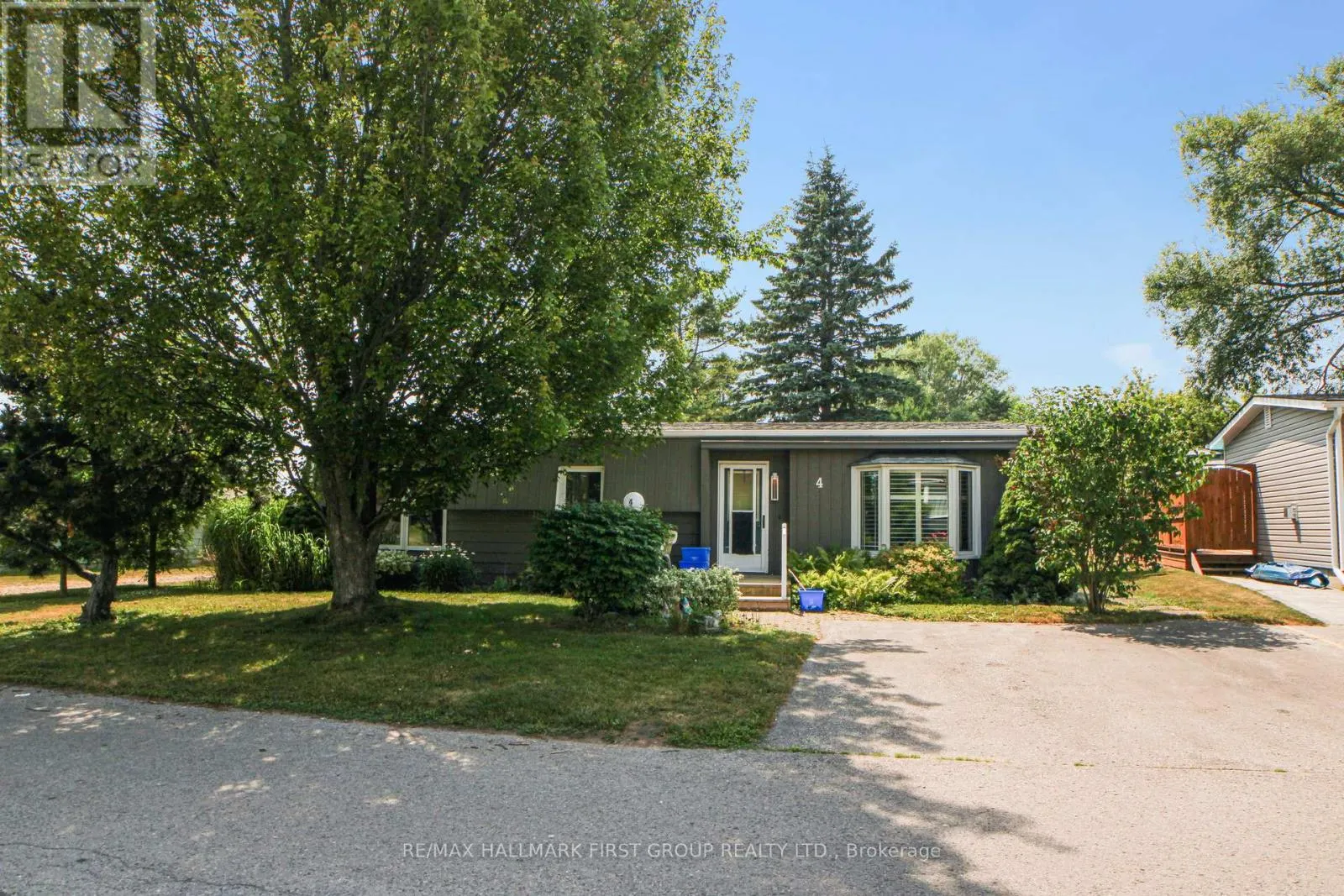 4 KAWARTHA ROAD