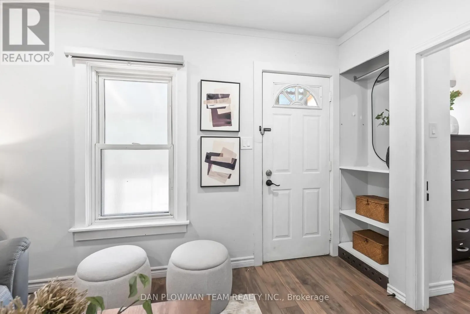 182 BLOOR STREET W