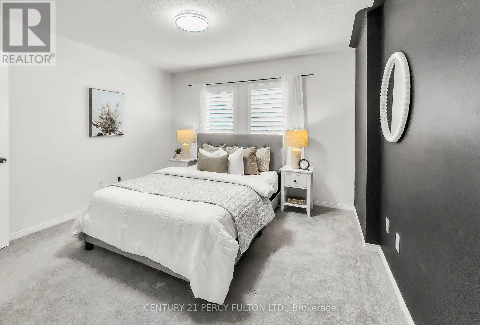 918 TAGGART CRESCENT