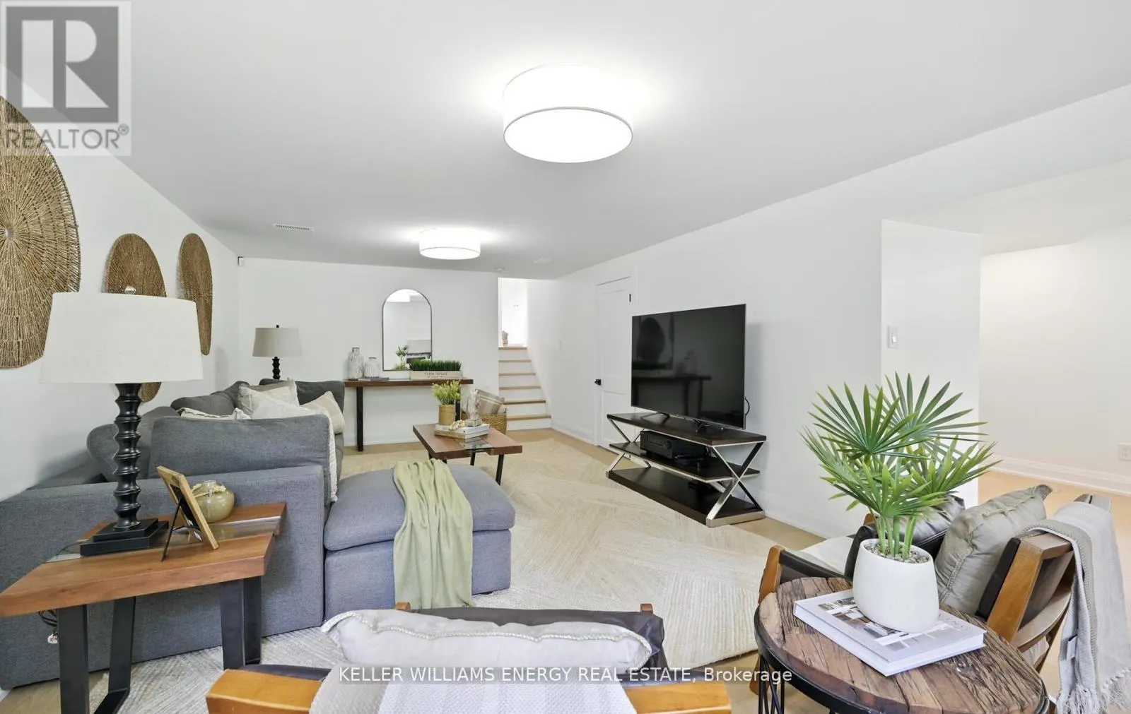 19375 MISSISSAUGAS TRAIL