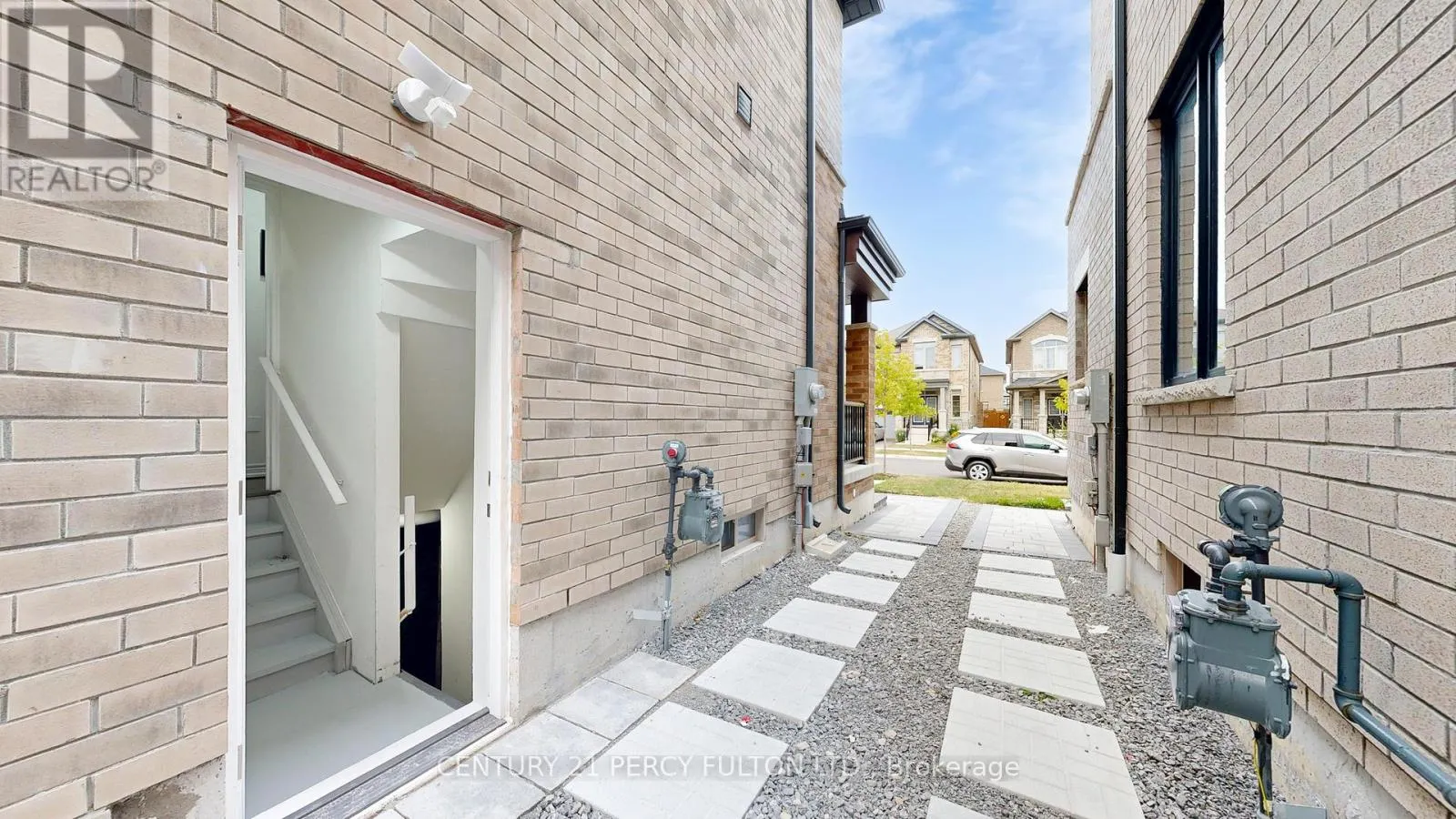 40 VICKERY STREET