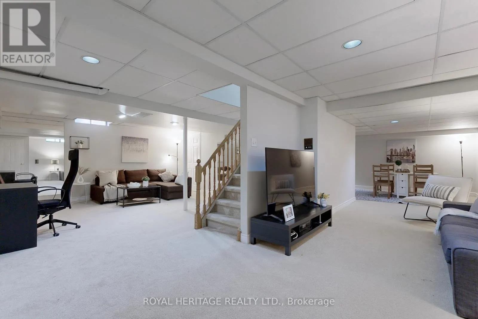 20 REED DRIVE
