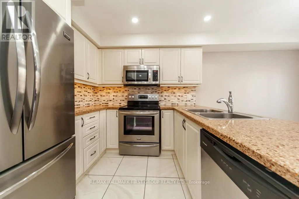 98 SYMINGTON AVENUE