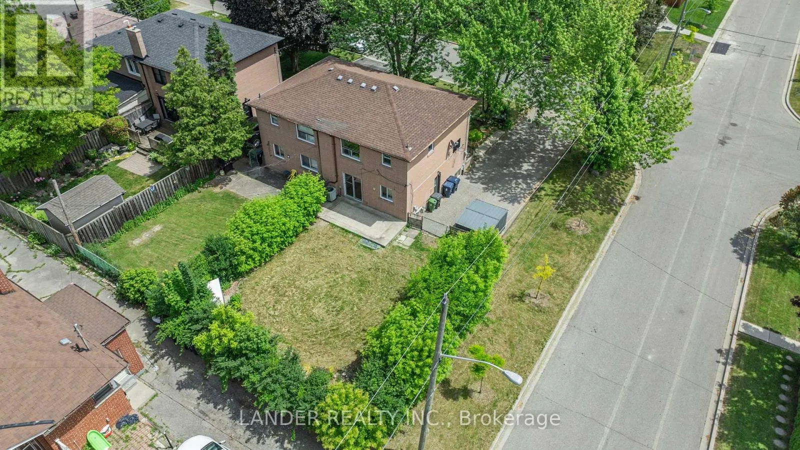 82 MINERVA AVENUE