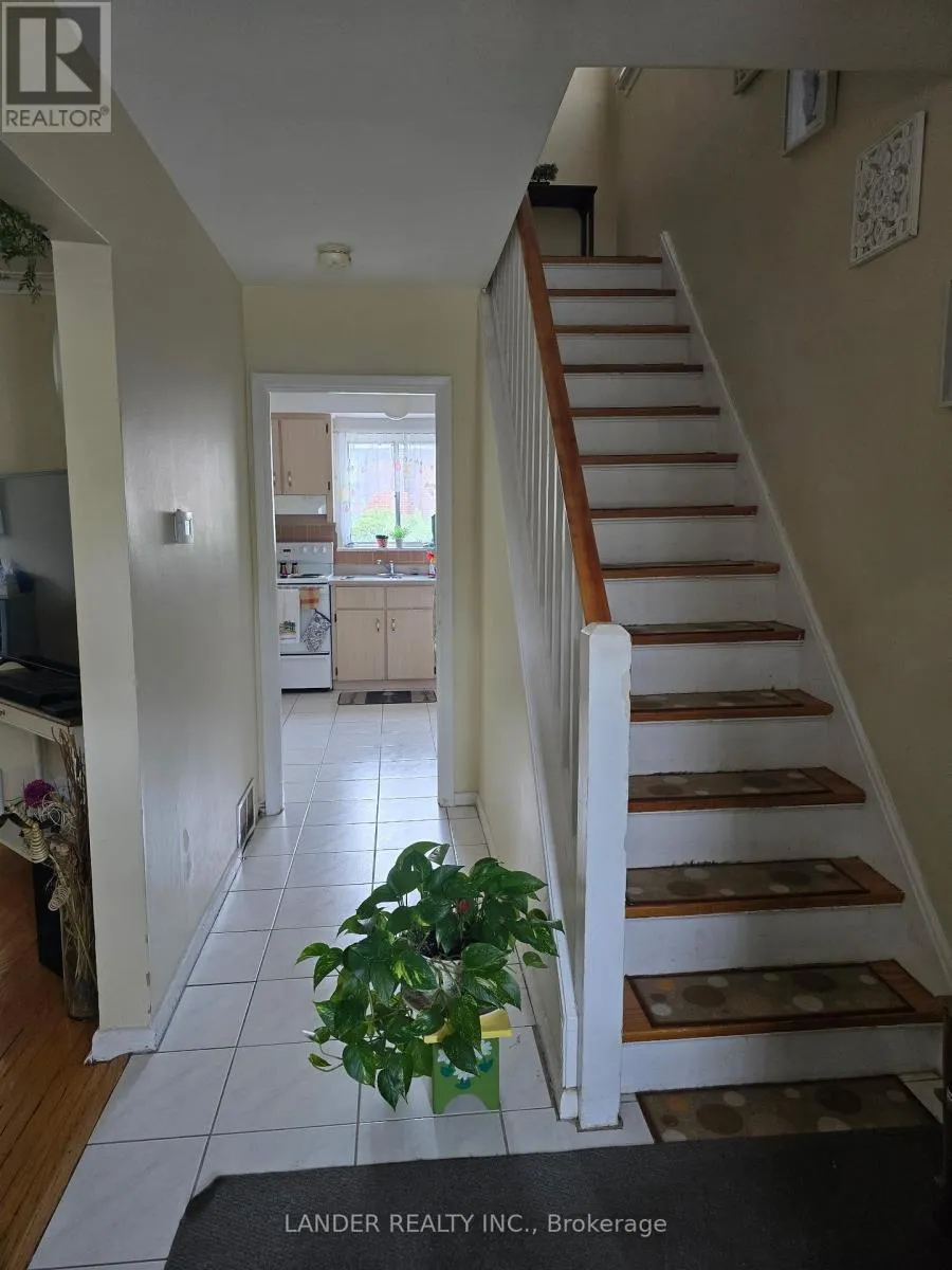 82 MINERVA AVENUE