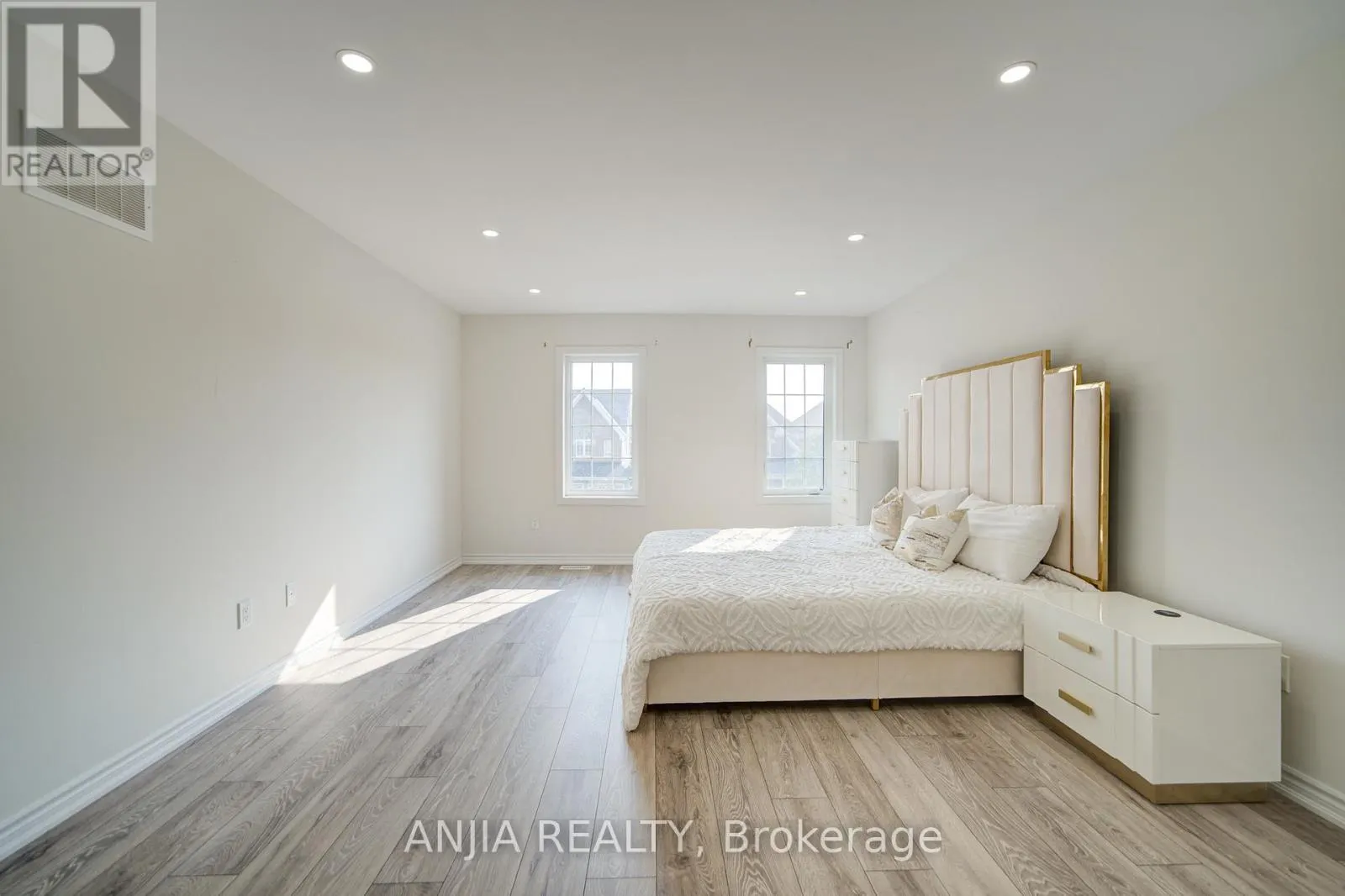 2036 KURELO DRIVE