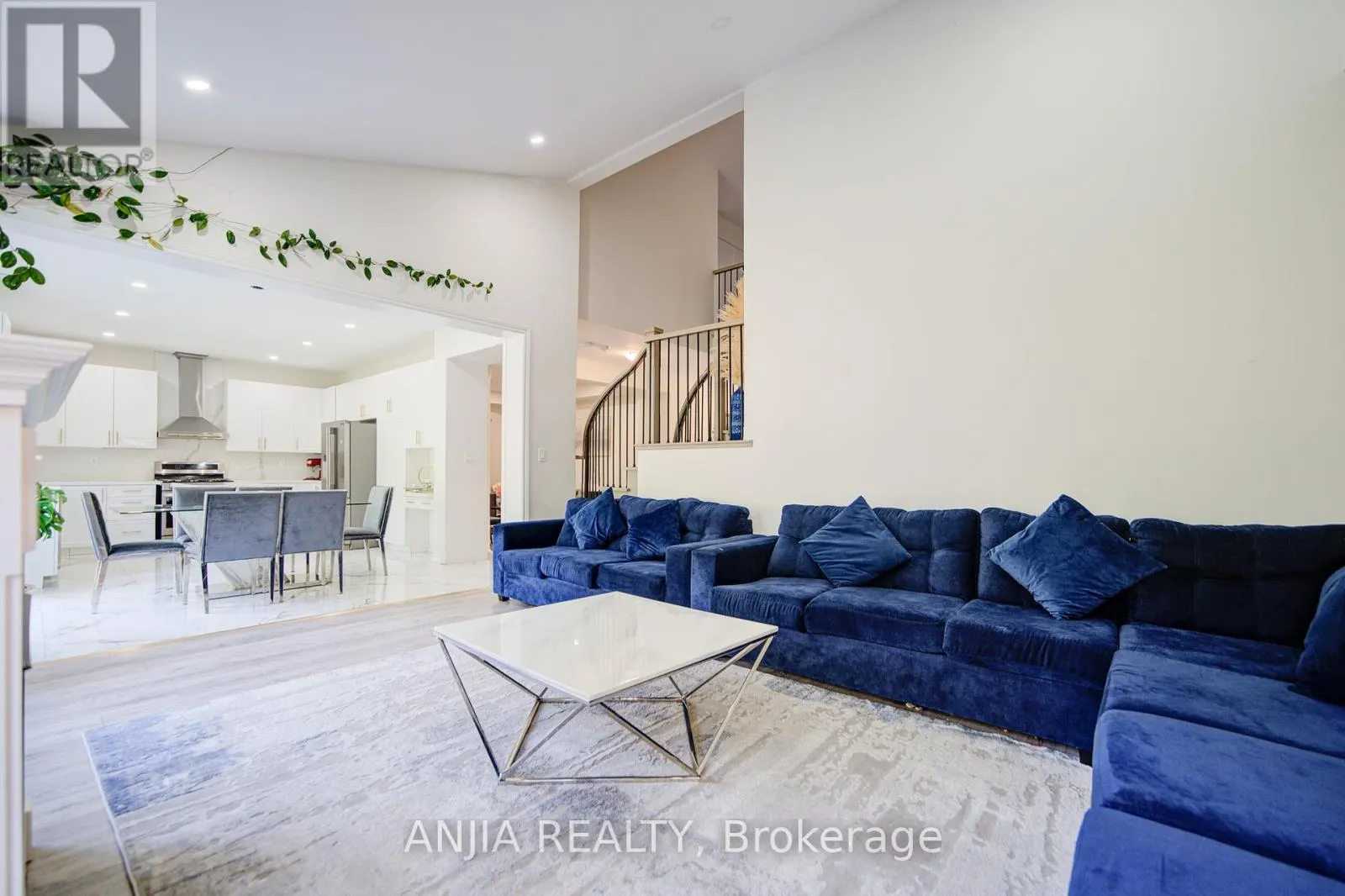 2036 KURELO DRIVE