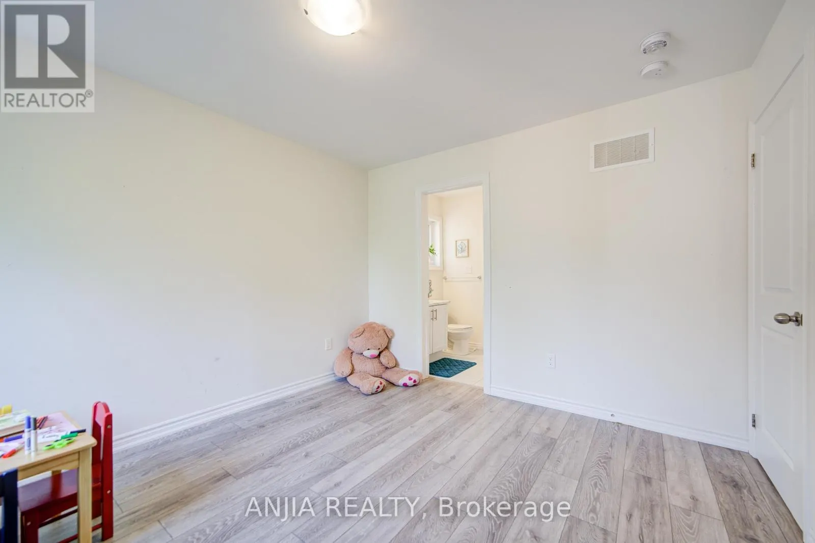 2036 KURELO DRIVE