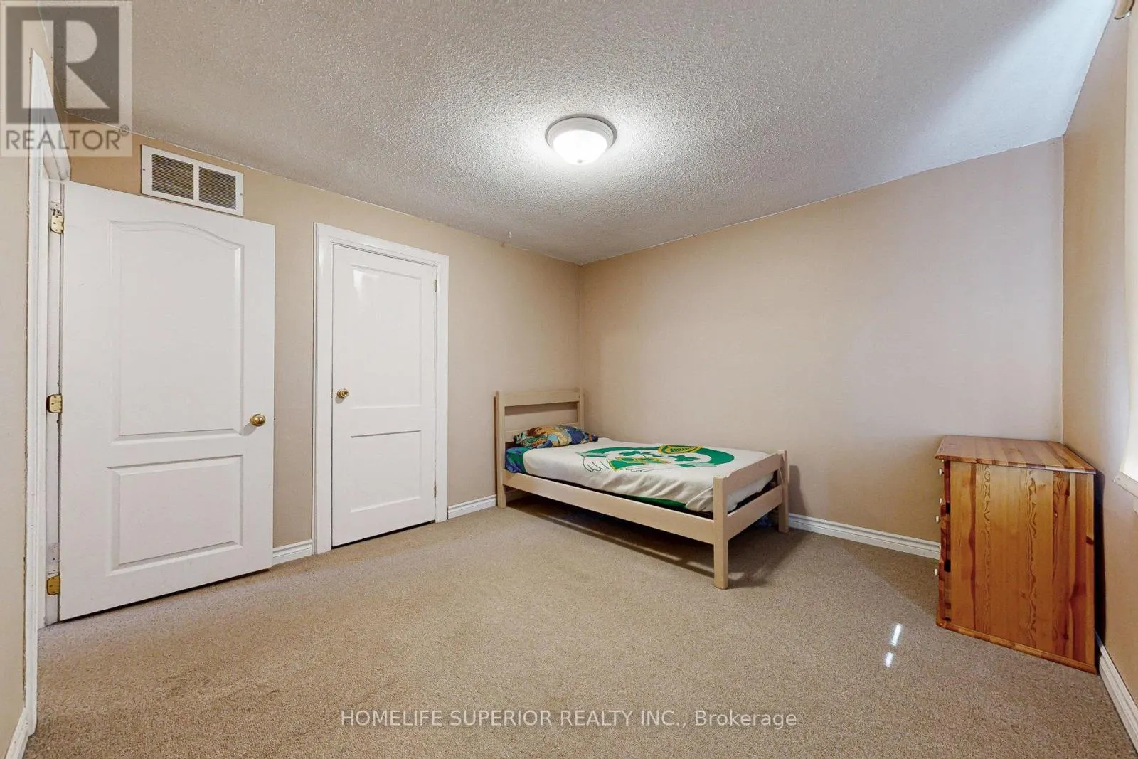 1450 RITSON ROAD N
