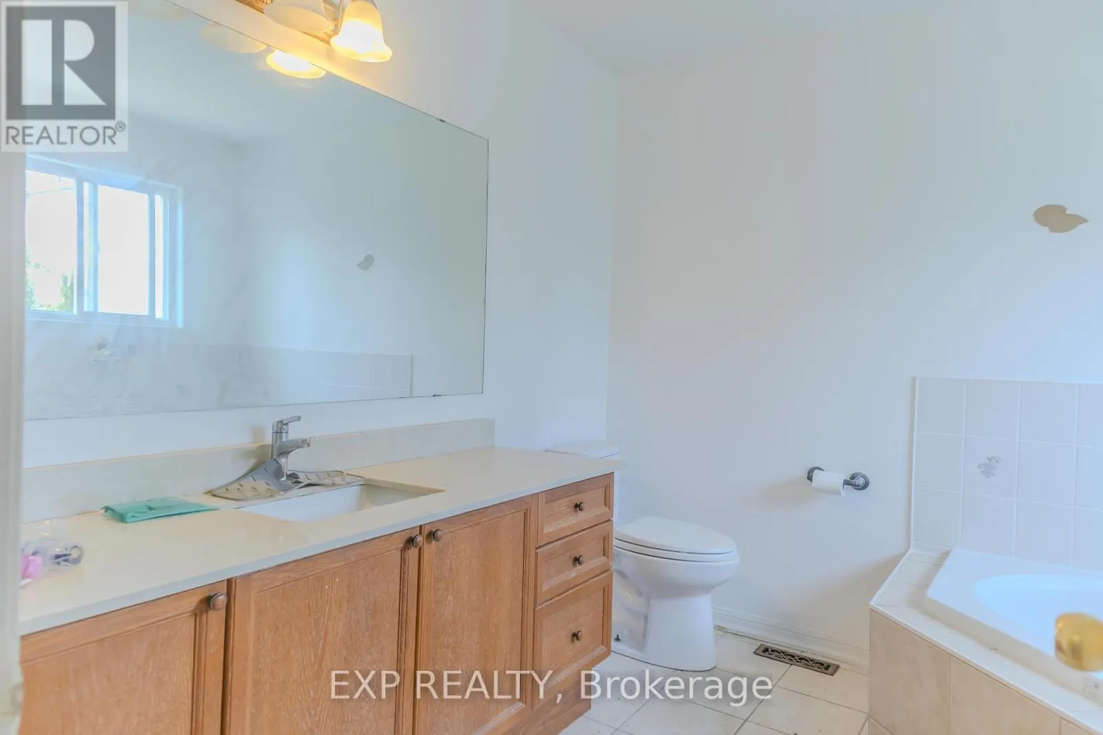 136 KIRKLAND PLACE
