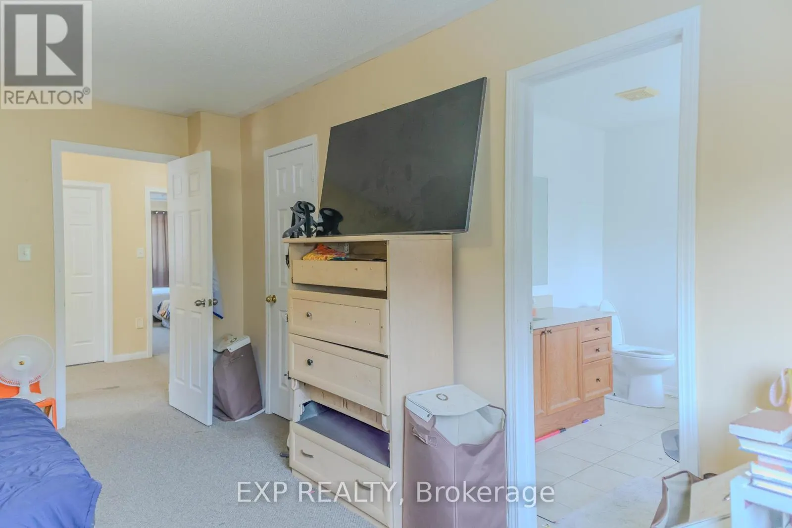 136 KIRKLAND PLACE