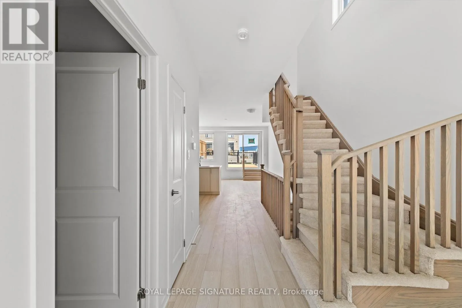 48 BATESON STREET