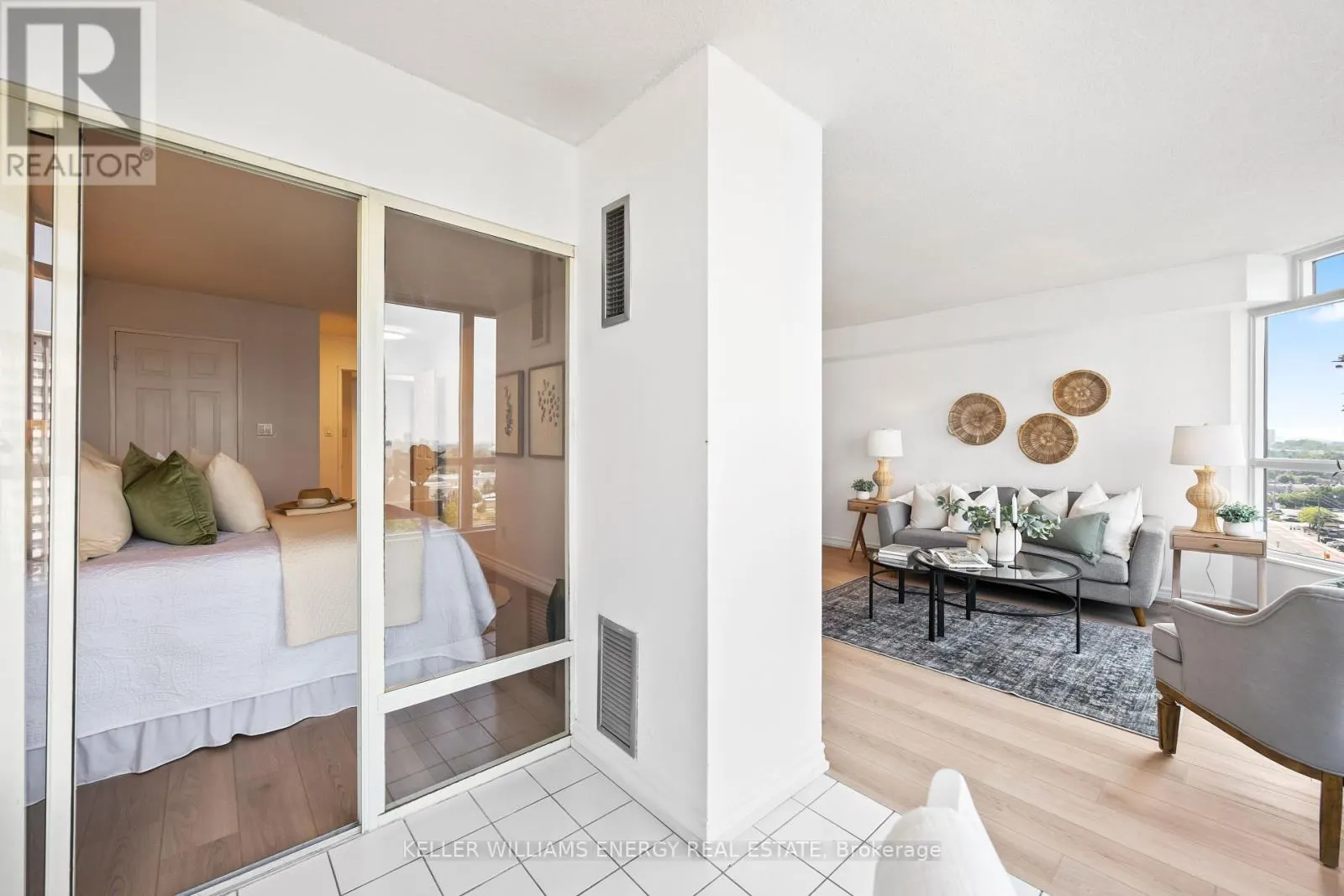 1107 - 3231 EGLINTON AVENUE E, #1107