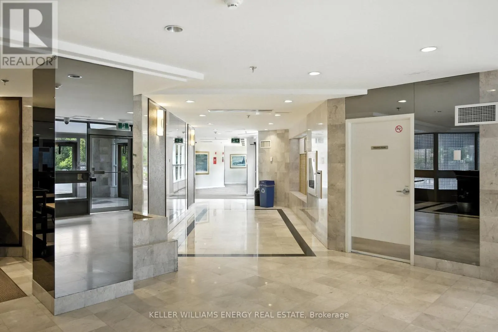 1107 - 3231 EGLINTON AVENUE E, #1107