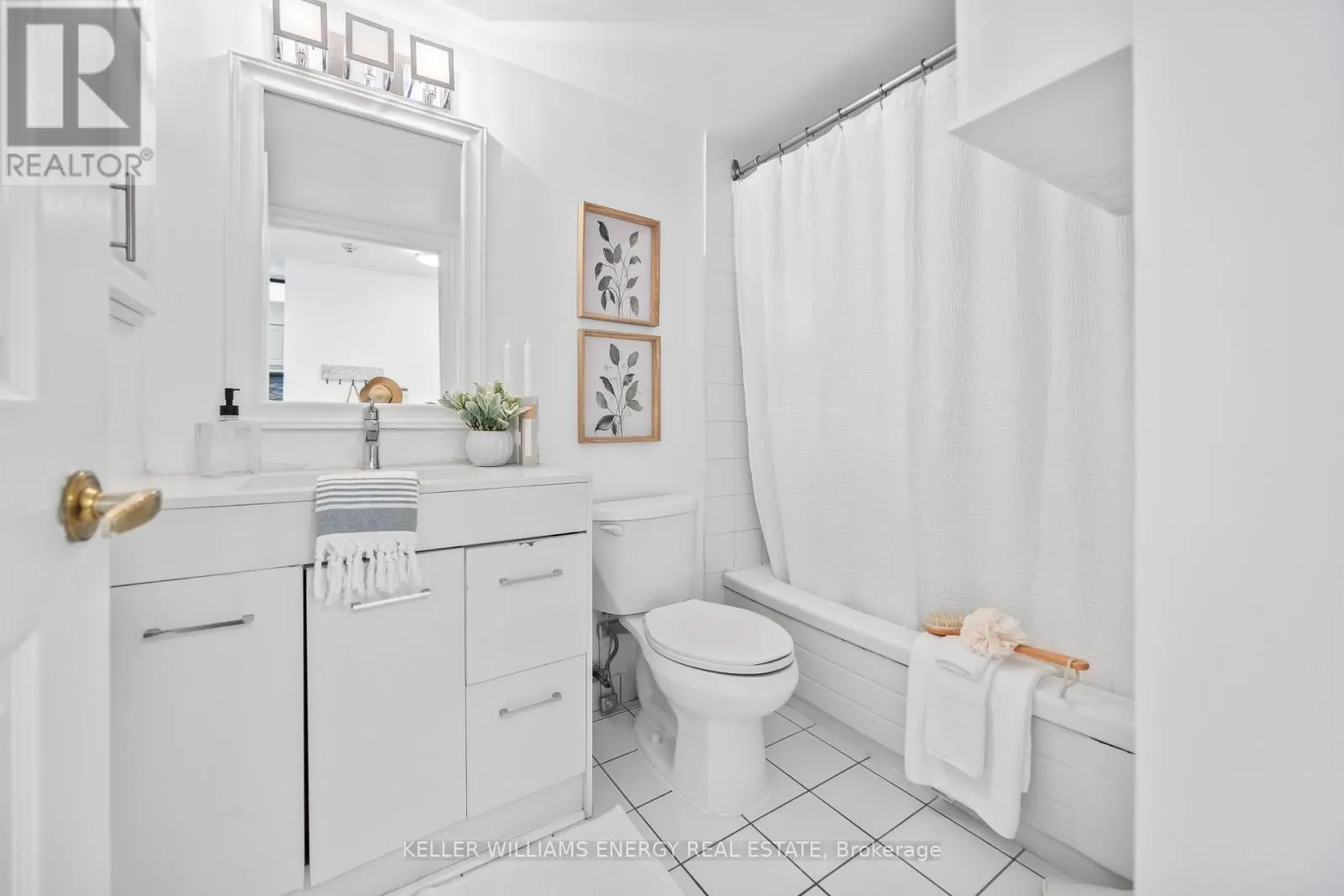 1107 - 3231 EGLINTON AVENUE E, #1107