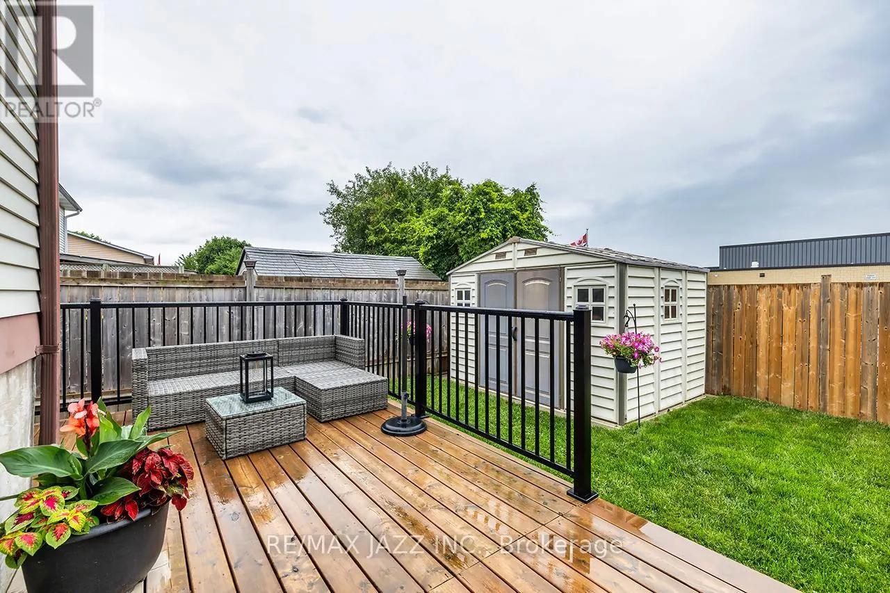 657 DORCHESTER DRIVE