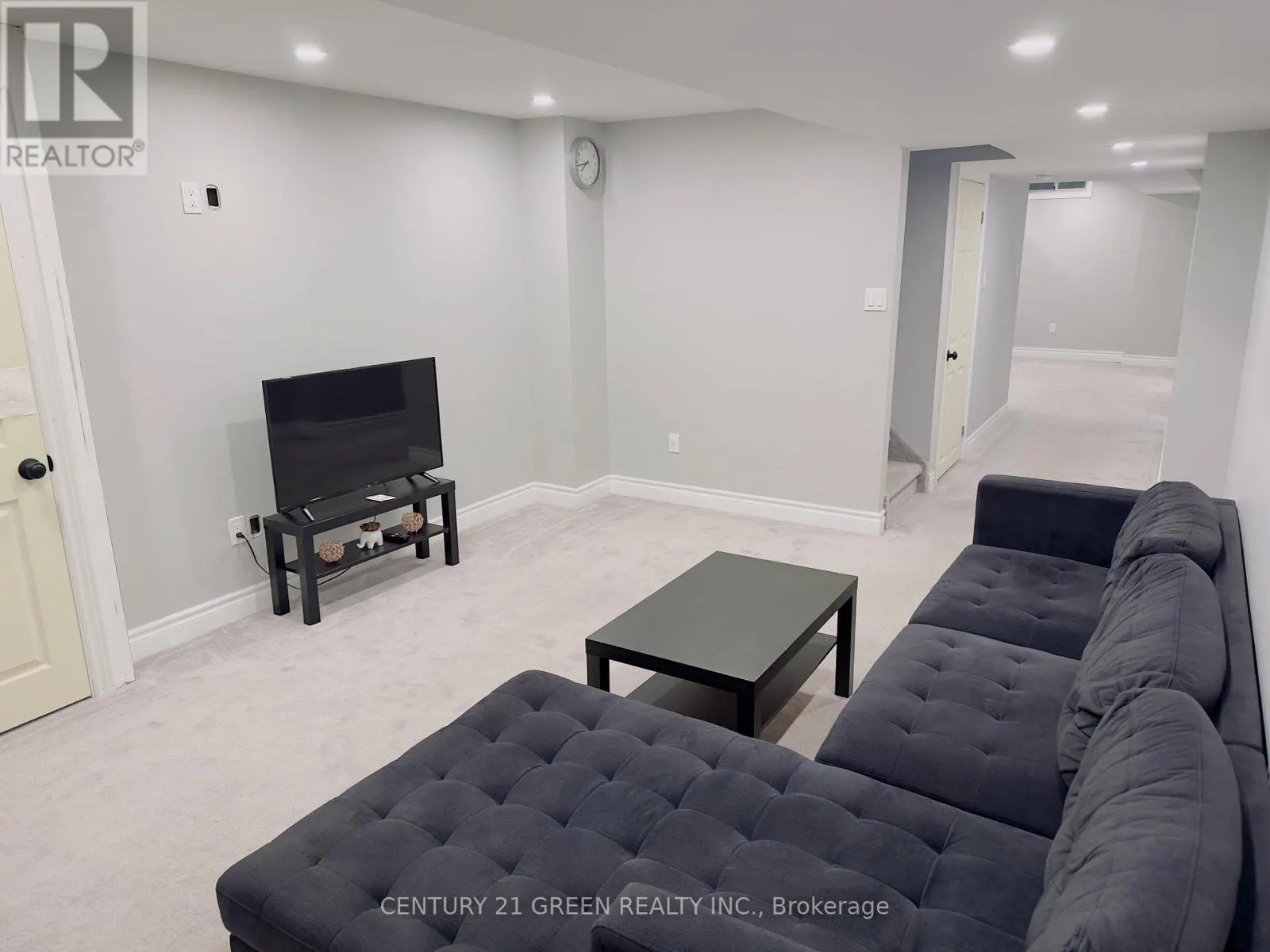 94 SNOWLING DRIVE