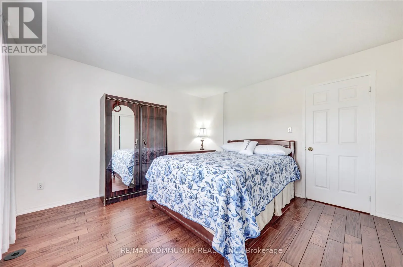 63 - 2758 EGLINTON AVENUE E