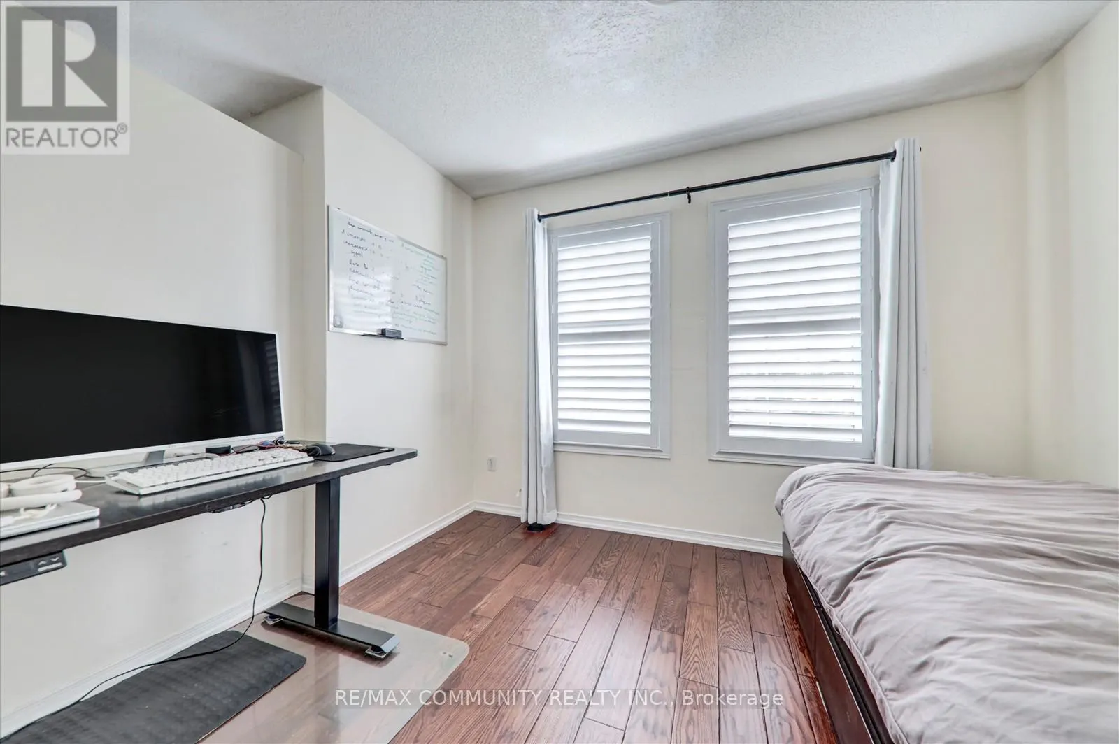 63 - 2758 EGLINTON AVENUE E