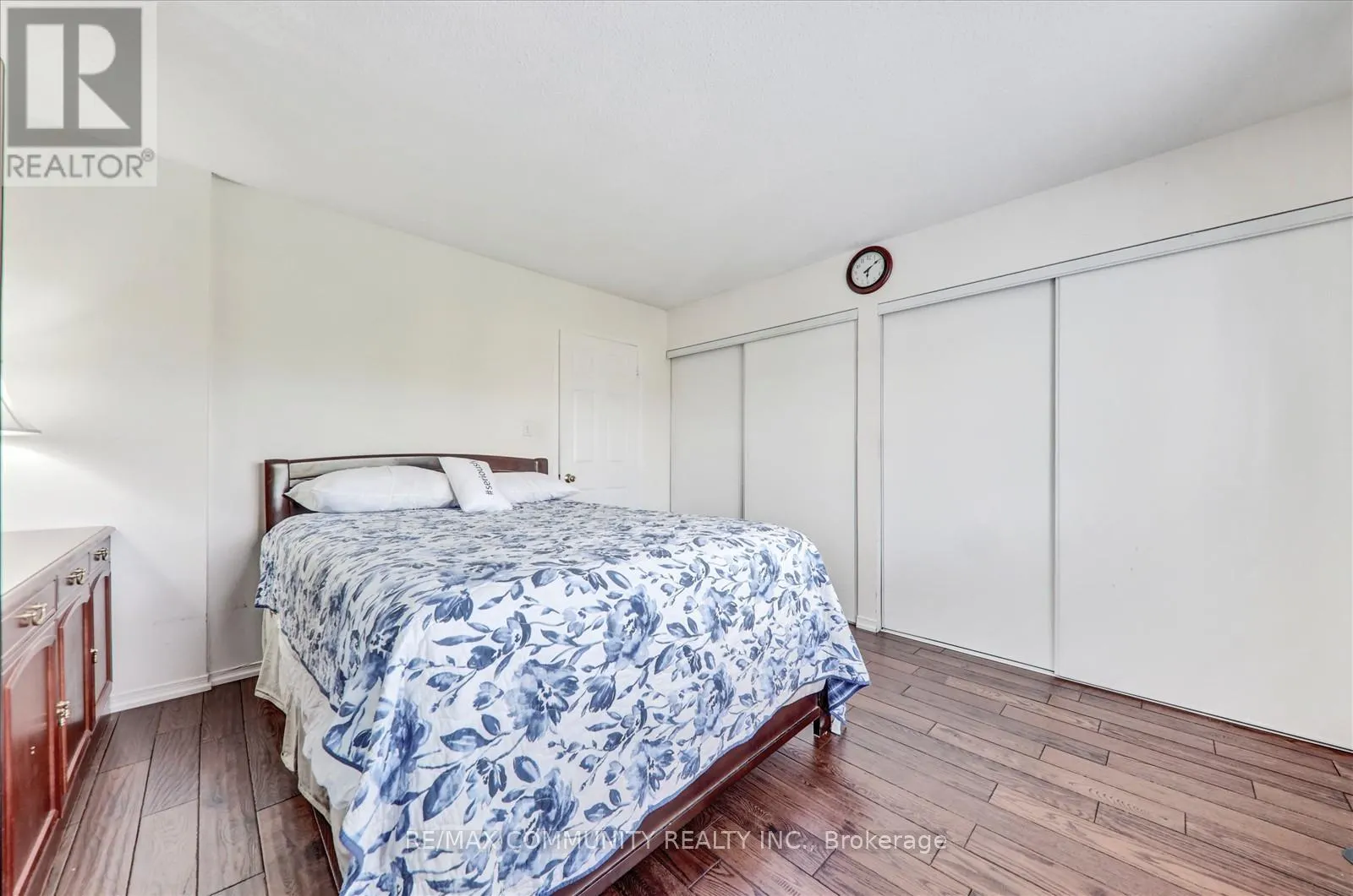 63 - 2758 EGLINTON AVENUE E