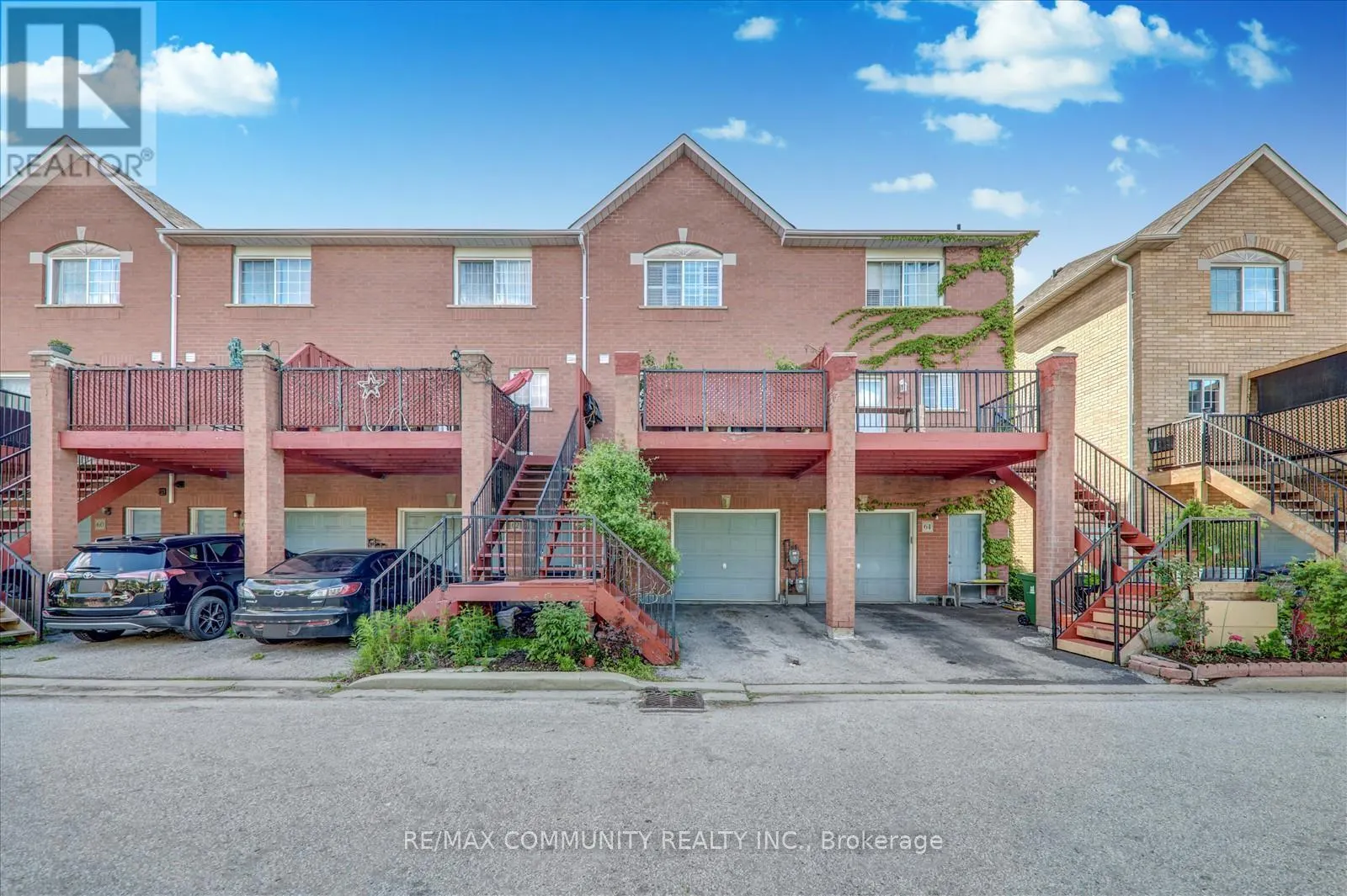 63 - 2758 EGLINTON AVENUE E
