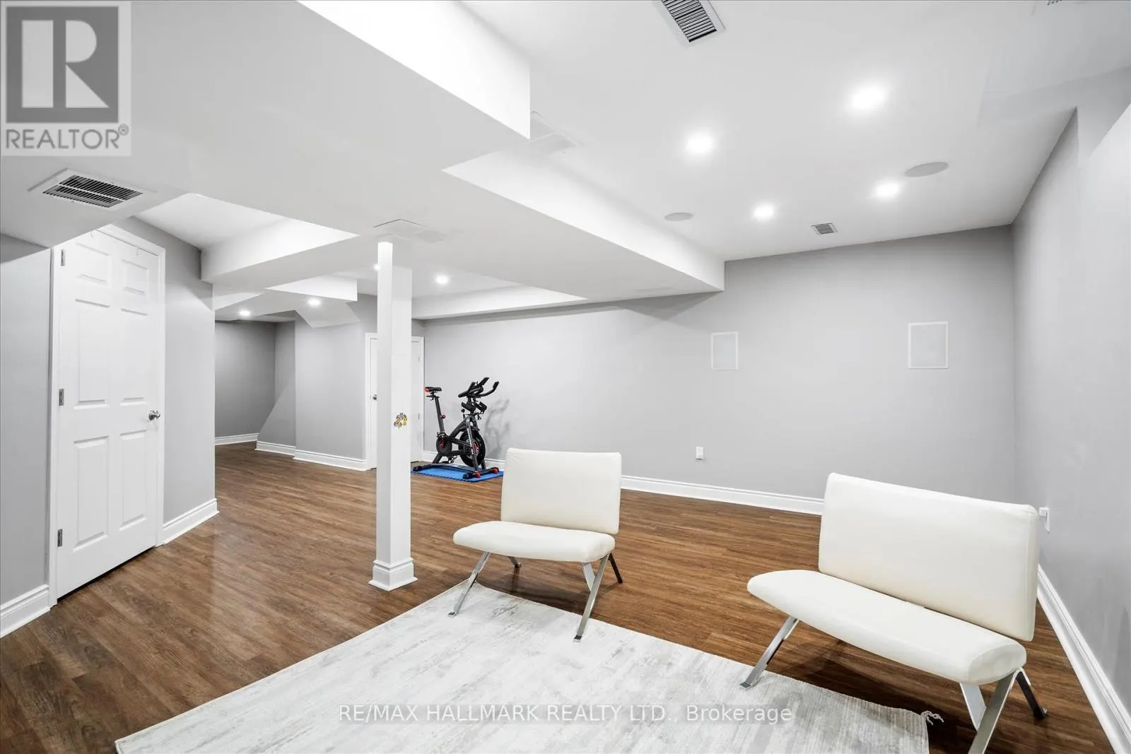 354 STROUDS LANE