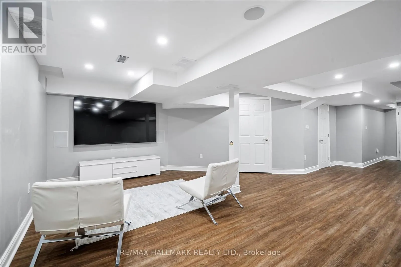 354 STROUDS LANE