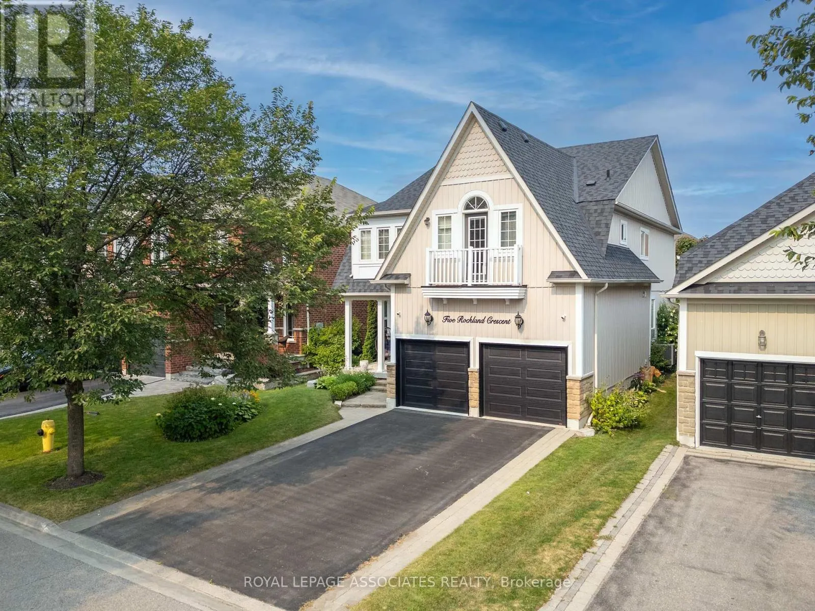5 ROCKLAND CRESCENT