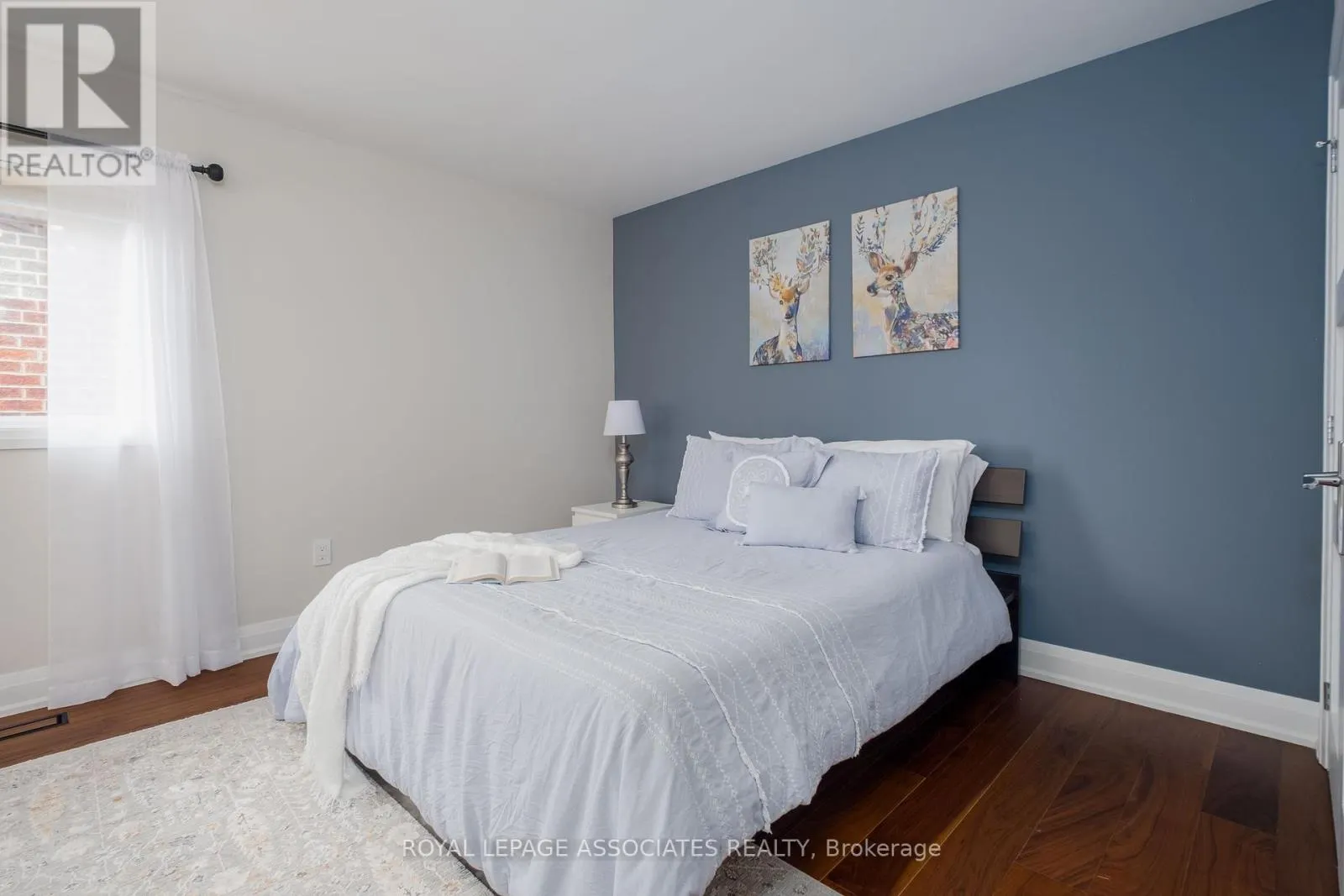 5 ROCKLAND CRESCENT