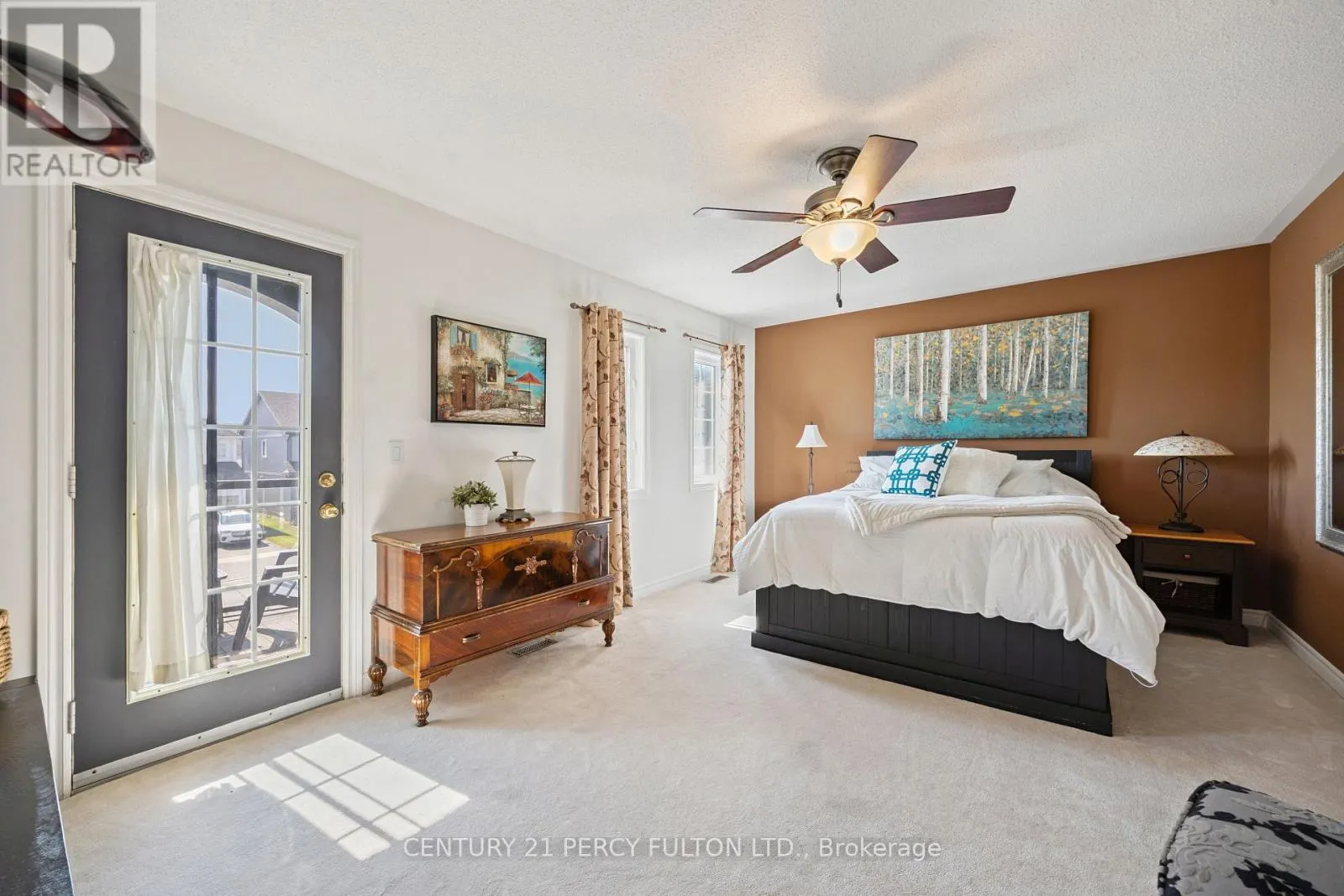 35 JENNINGS DRIVE