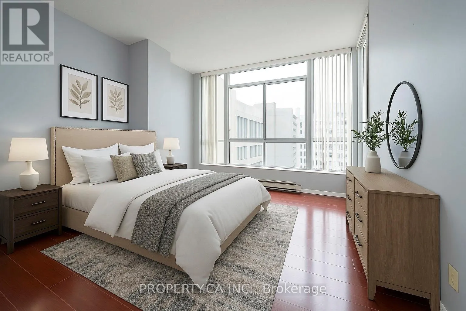 812 - 25 CUMBERLAND LANE