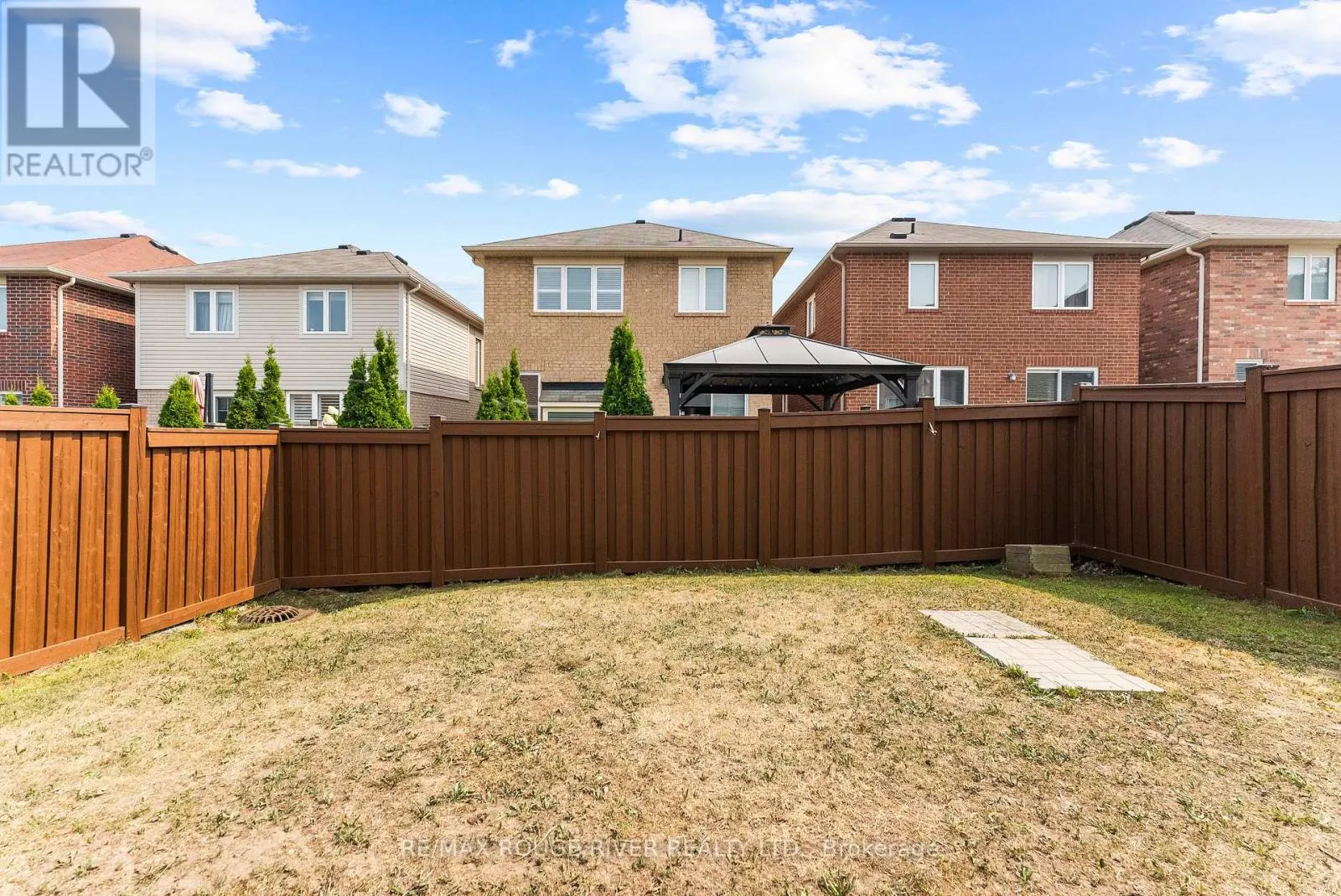 1862 PARKHURST CRESCENT
