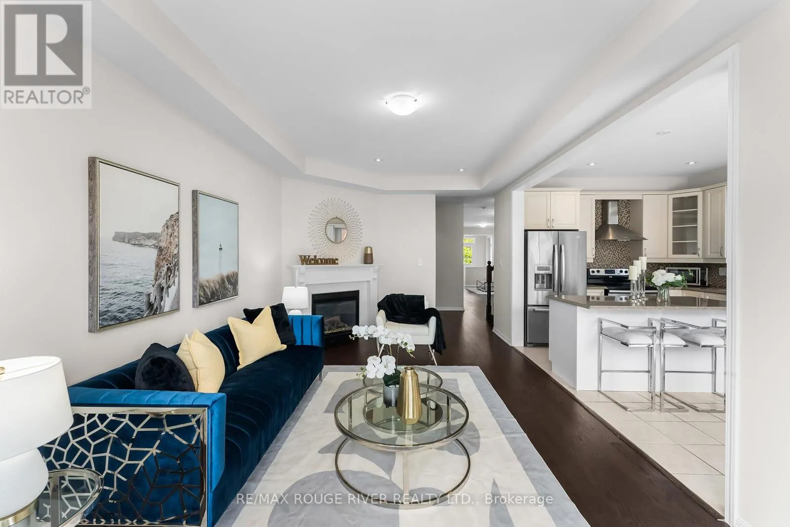 1862 PARKHURST CRESCENT