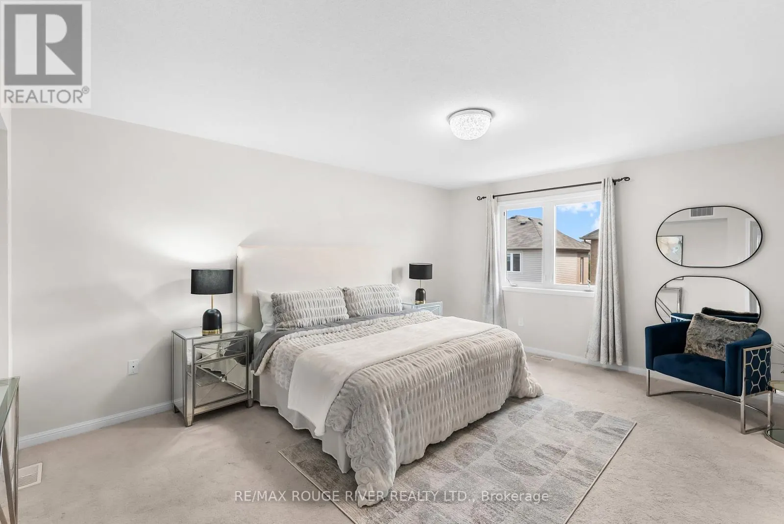 1862 PARKHURST CRESCENT