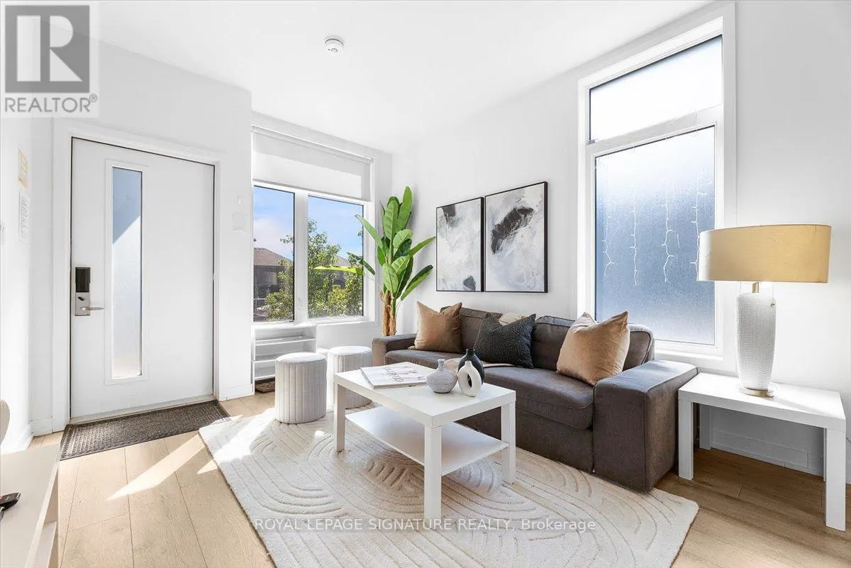 49 - 1740 SIMCOE STREET N