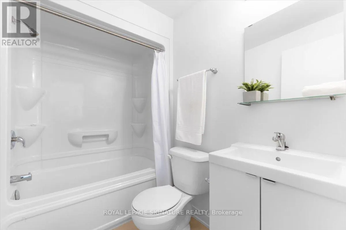 49 - 1740 SIMCOE STREET N