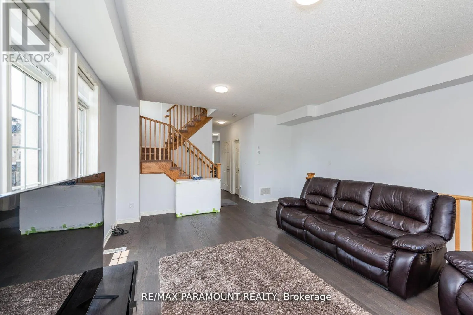 102 OLD HARWOOD AVENUE