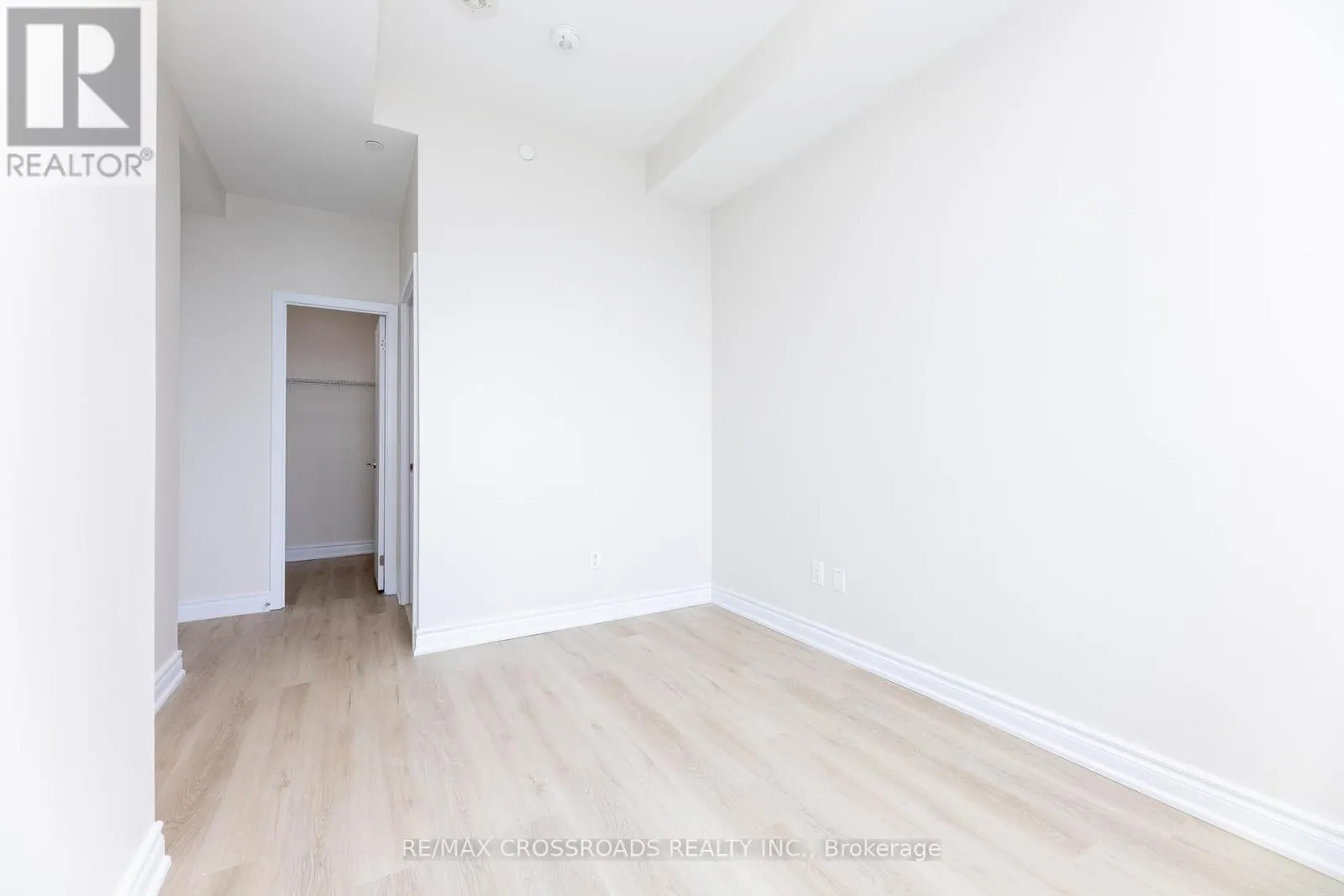 1701 - 1480 BAYLY STREET